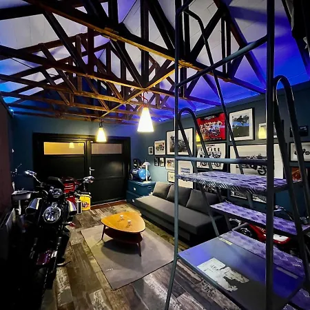 Holiday home Le Garage - Insolite A 2 Pas De Lille *