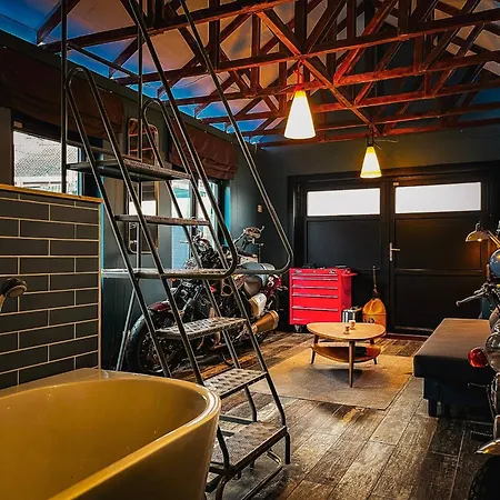 Le Garage - Insolite A 2 Pas De Lille