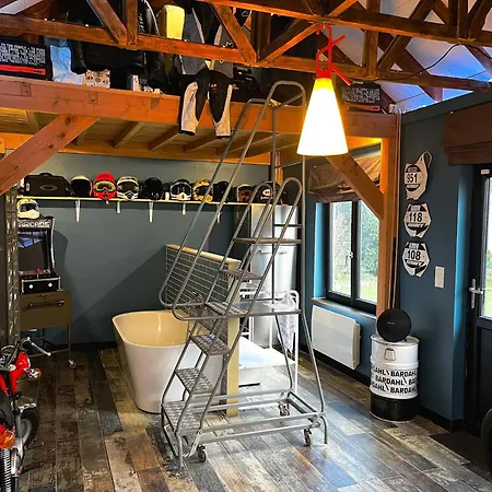 Le Garage - Insolite A 2 Pas De Lille Daire