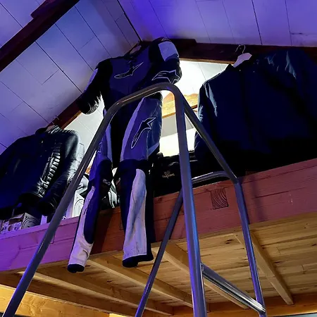 Le Garage - Insolite A 2 Pas De Lille Comines